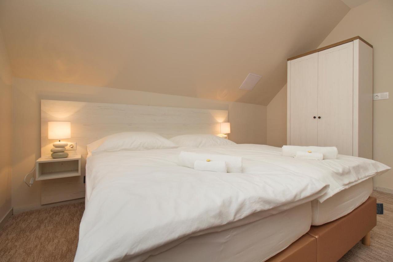 Ponty-Lak Panzio Guest House Davod Ngoại thất bức ảnh