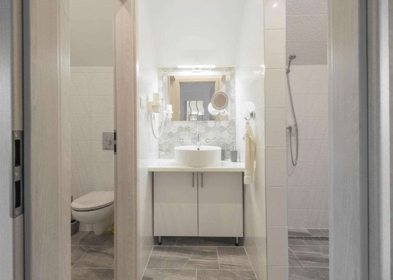 Ponty-Lak Panzio Guest House Davod Ngoại thất bức ảnh